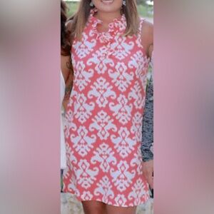 Mudpie Sleeveless Ruffled Neck Dress in Coral and White Floral Pattern Size M